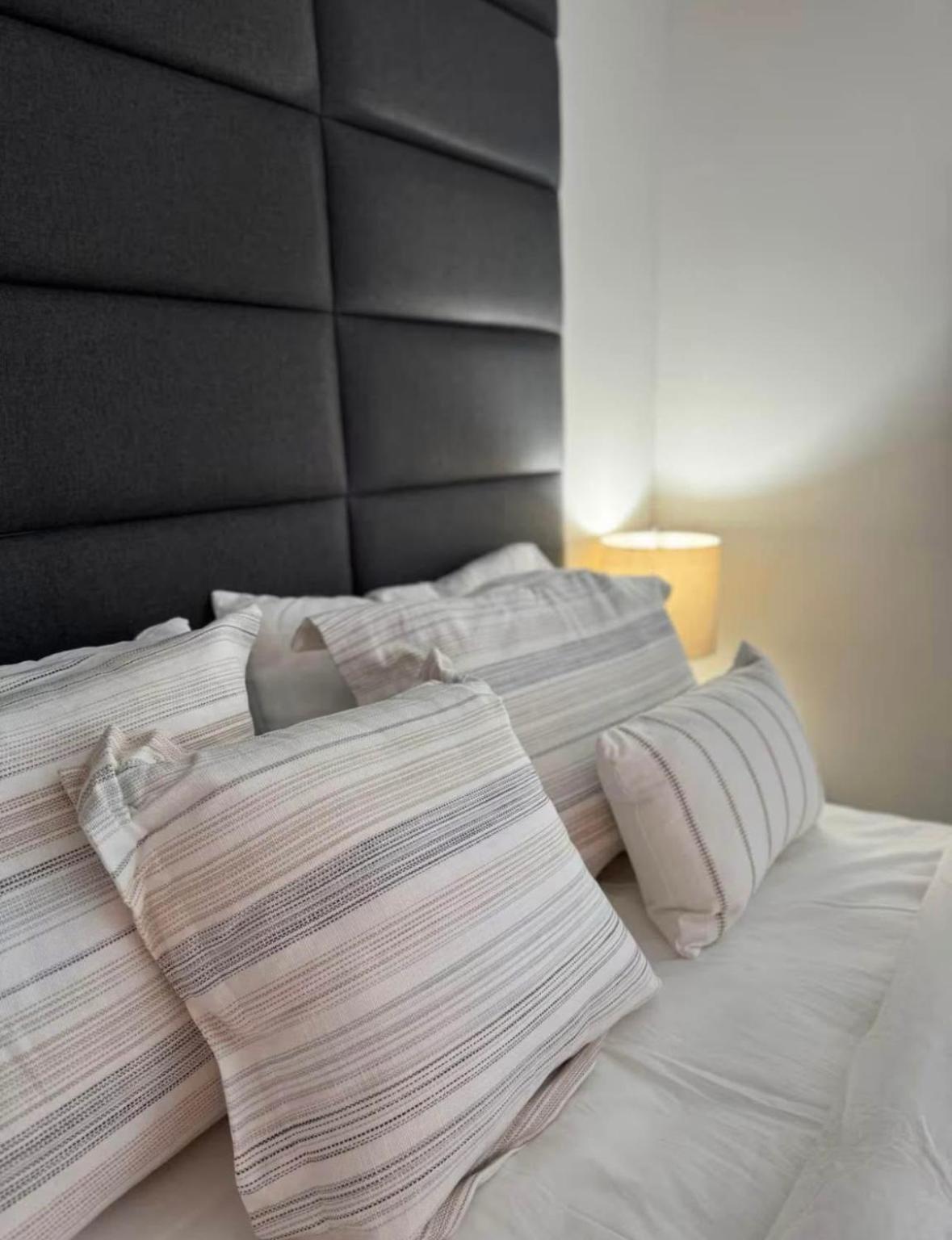 New Chic & Cozy 1bd Near East River, Minutes From Park Pangsapuri