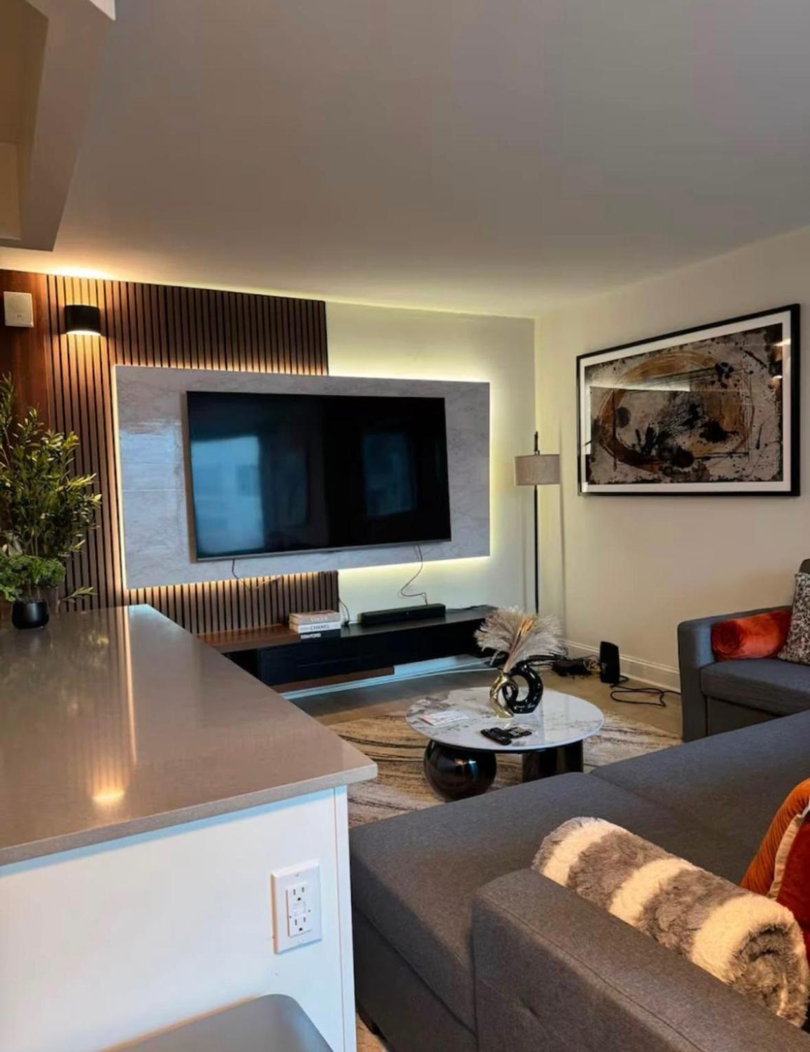 New Chic & Cozy 1bd Near East River, Minutes From Park Pangsapuri