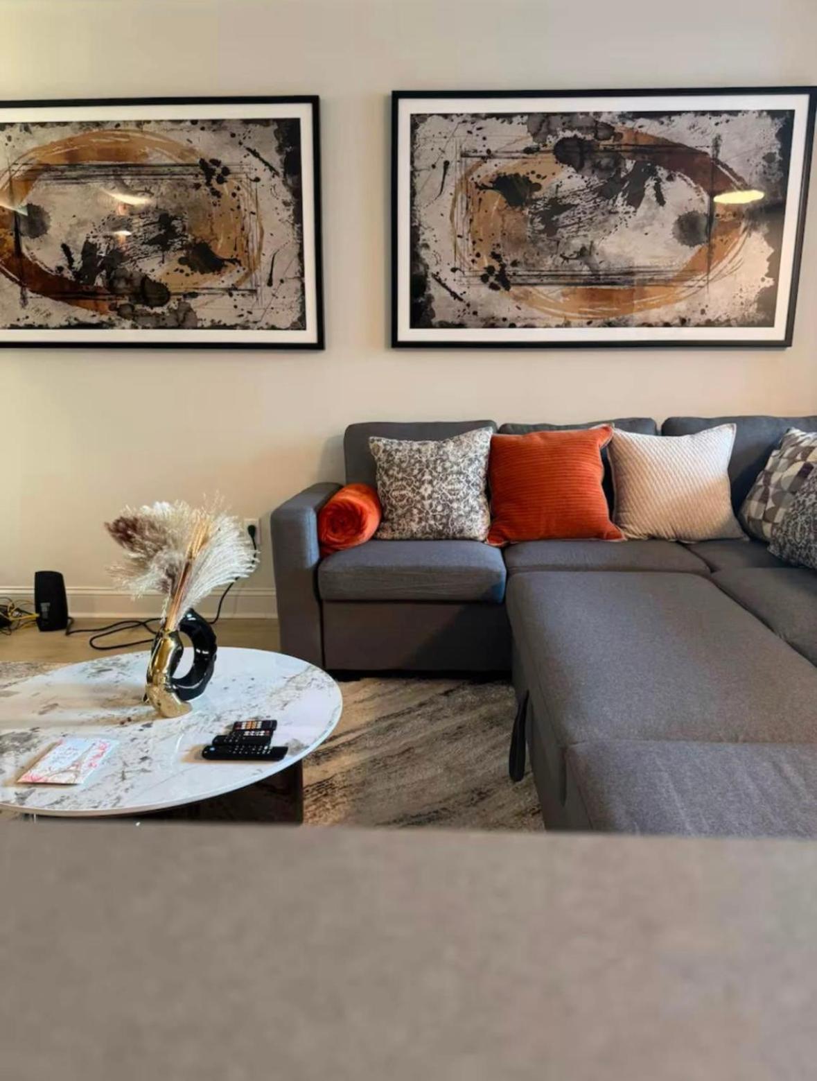 Pangsapuri New Chic & Cozy 1bd Near East River, Minutes From Park *